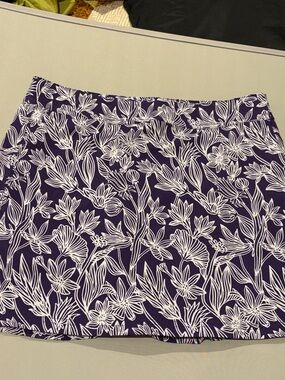 Rip Skirt Hawaii women’s wrap skirt, medium M length 1 16” purple tropical